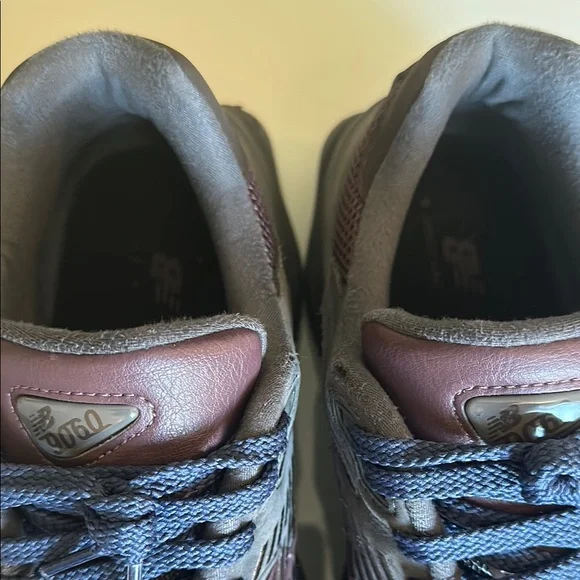 New Balance 9060 Truffle Size 12 - Picture 5 of 10
